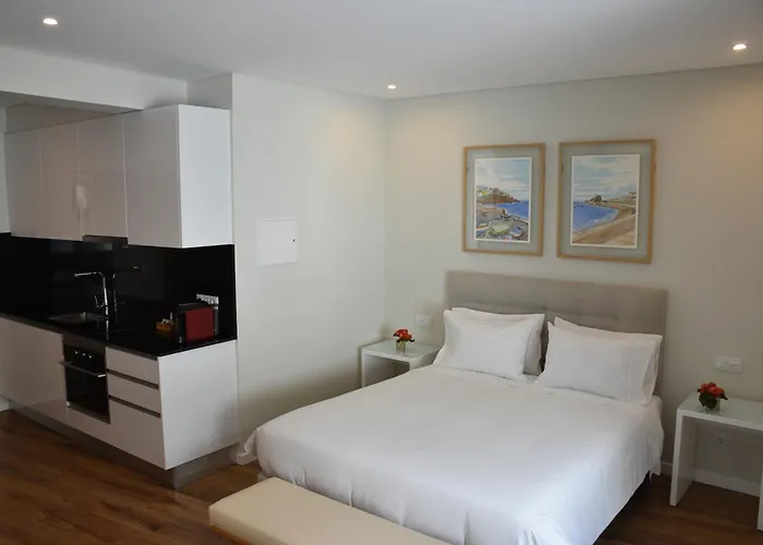 Vicente's Lob 公寓 *